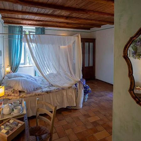 Alloggio per agriturismo La Meridiana *